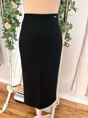 Tahari Classic Black Pencil Skirt